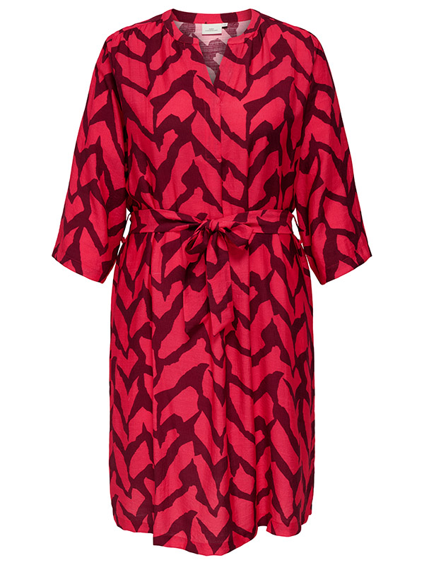 CARBERIET - Plus Size Kjole fra Only Carmakoma