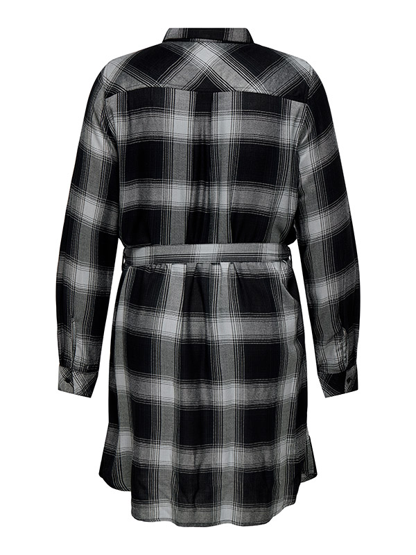CARRILEY - Plus Size Kjole fra Only Carmakoma