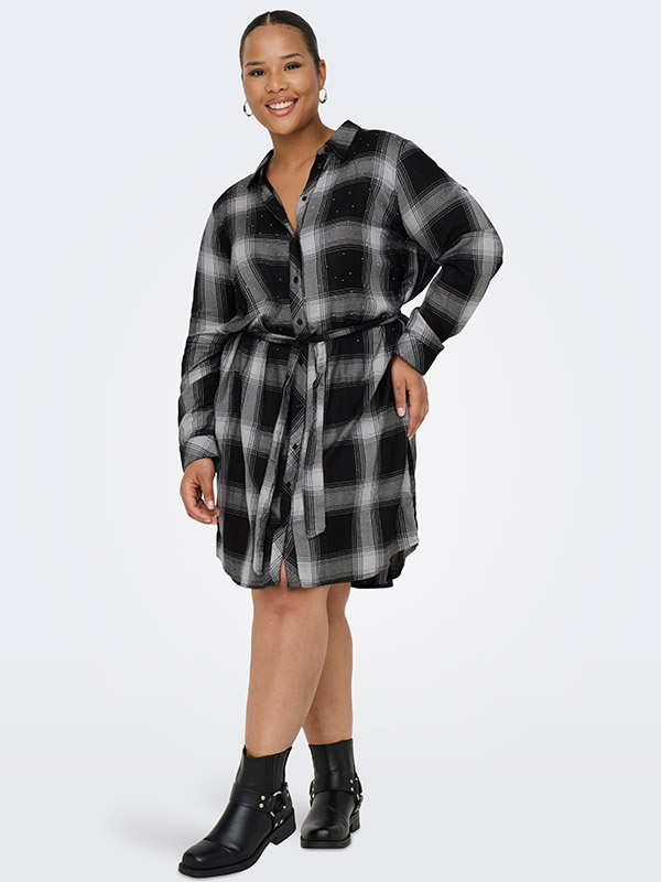 CARRILEY - Plus Size Kjole fra Only Carmakoma