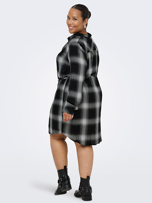 CARRILEY - Plus Size Kjole fra Only Carmakoma