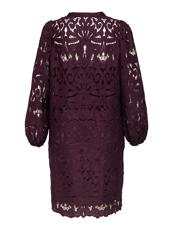 CARGELINA - Plus Size Kjole fra Only Carmakoma
