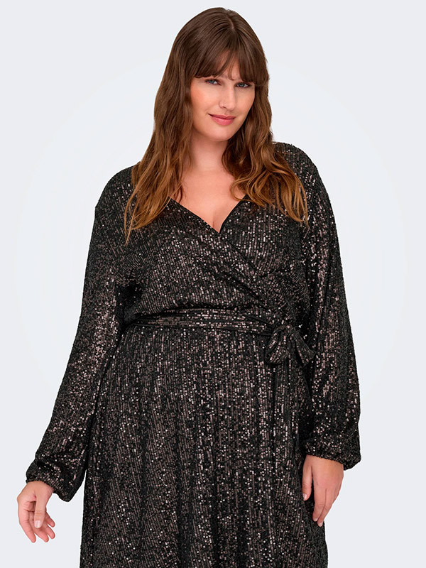 CARANA - Plus Size Kjole fra Only Carmakoma