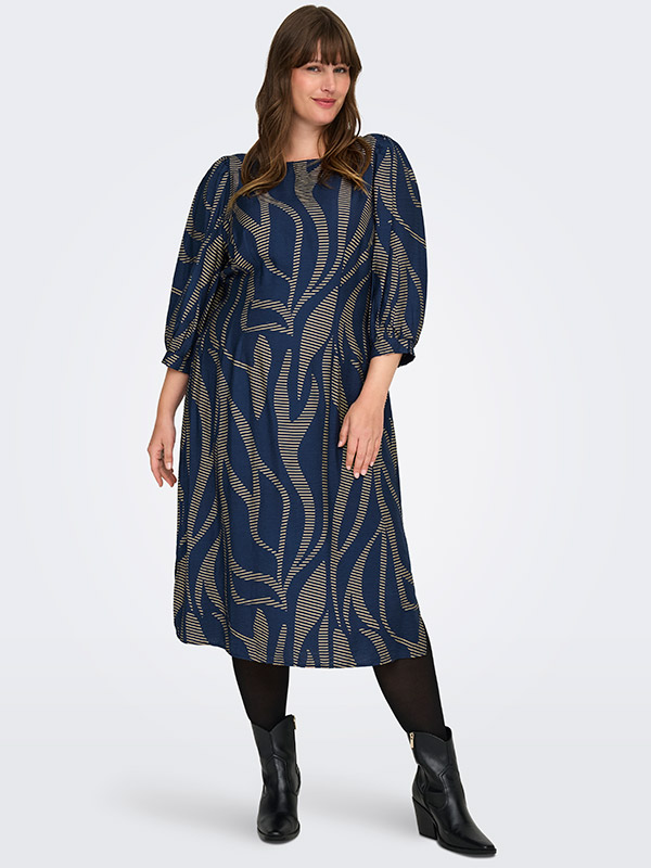 CARFANNIL - Plus Size Kjole fra Only Carmakoma