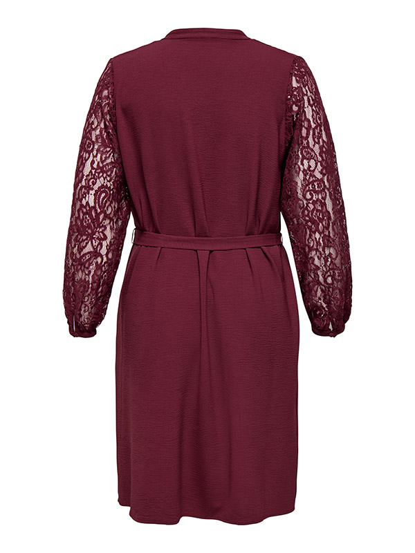 CARKAMMY - Plus Size Kjole fra Only Carmakoma