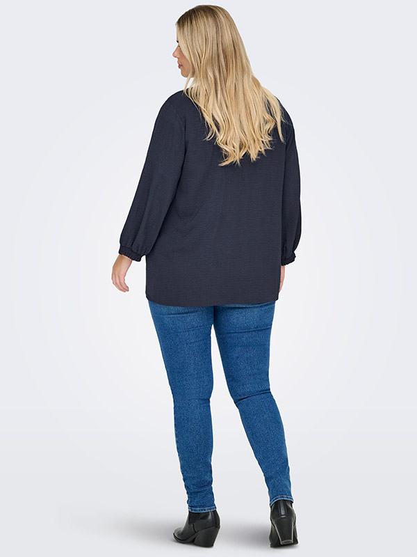CARMETTA - Plus Size Bluse fra Only Carmakoma