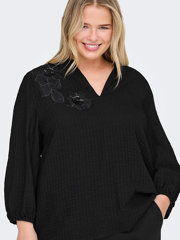 CARLYNE - Plus Size Bluse fra Only Carmakoma