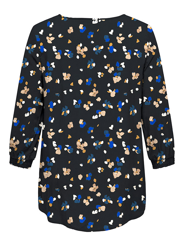 CARPETREA - Plus Size Bluse fra Only Carmakoma