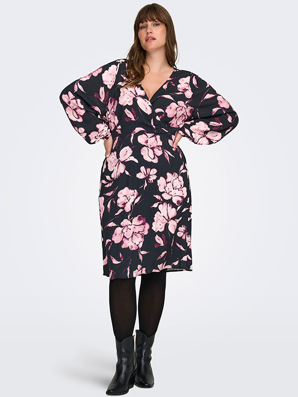 CARLINKA - Plus Size Kjole fra Only Carmakoma