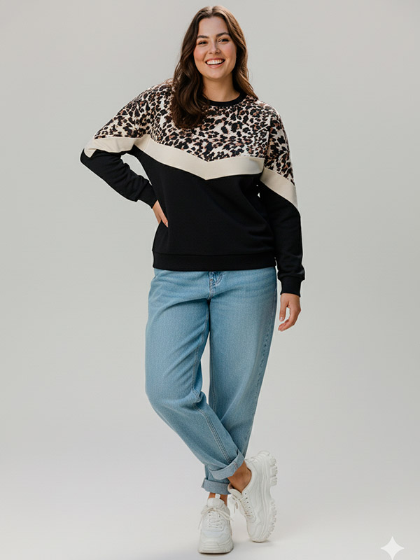 CARLEOBLOCK - Plus Size Bluse fra Only Carmakoma