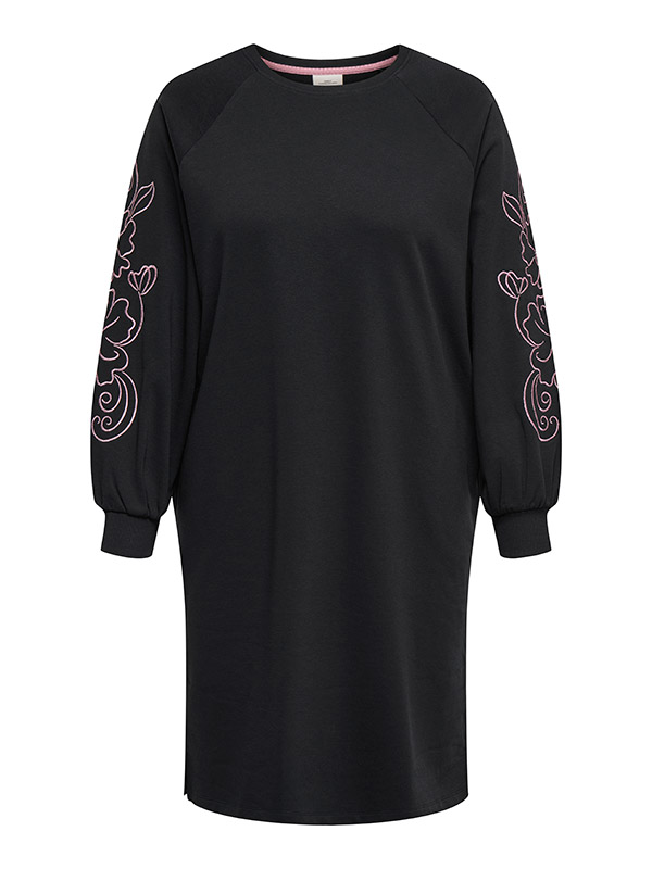 CARELLE - Plus Size Kjole fra Only Carmakoma