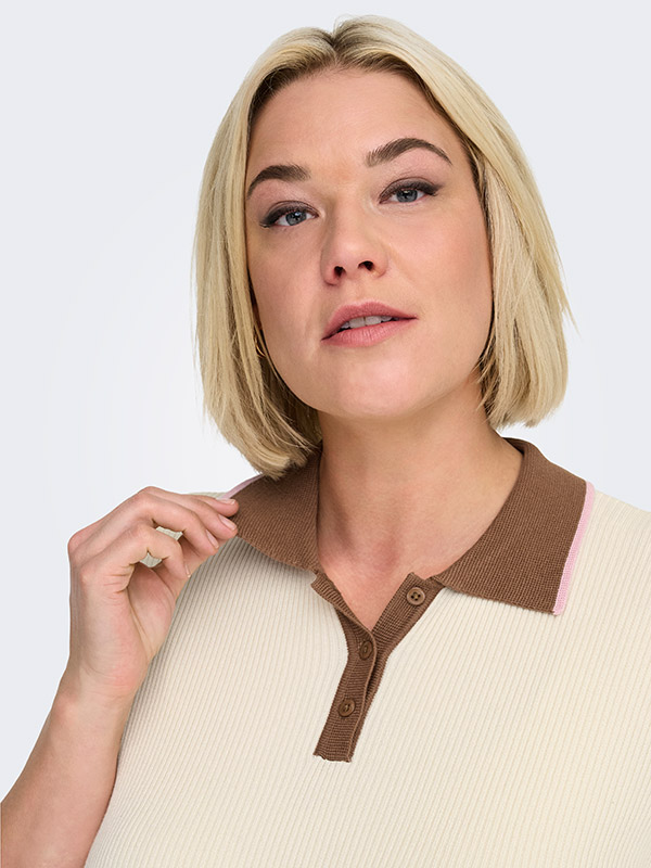 CARMEDDI - Plus Size Bluse fra Only Carmakoma