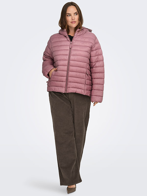 CARTAHIA - Plus Size Jakke fra Only Carmakoma