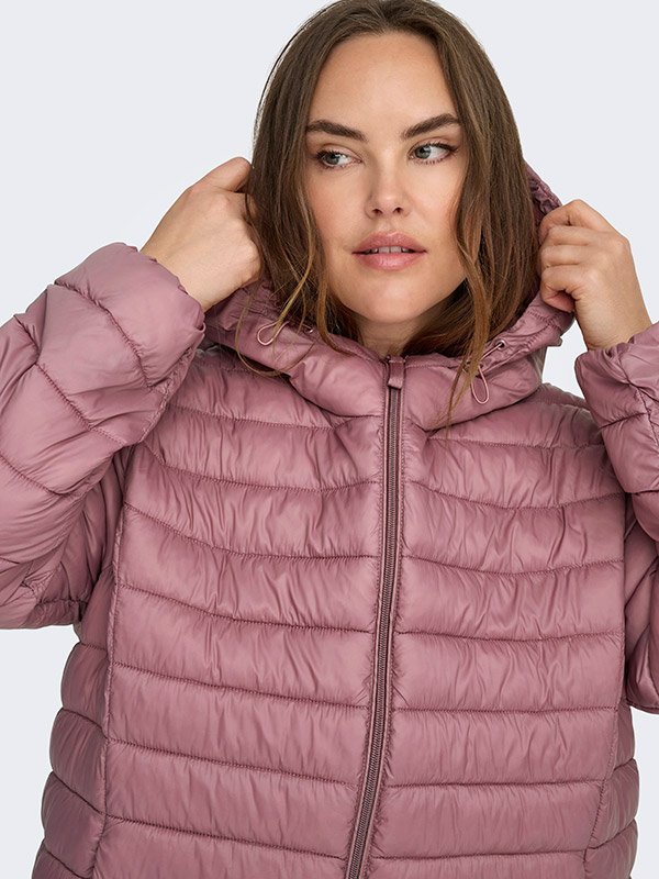 CARTAHIA - Plus Size Jakke fra Only Carmakoma