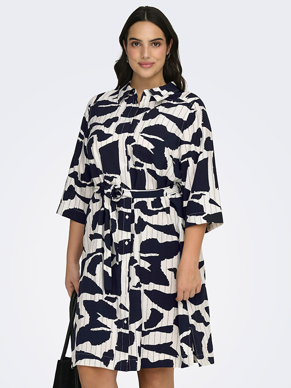 CARMISIA - Plus Size Kjole fra Only Carmakoma