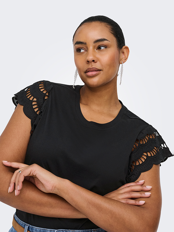 CARMACY - Plus Size T-shirt fra Only Carmakoma