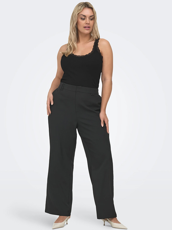 CARSARA - Plus Size Topp fra Only Carmakoma