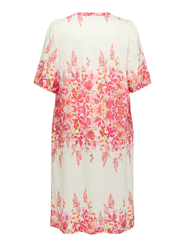 CARVEVA - Plus Size Kjole fra Only Carmakoma