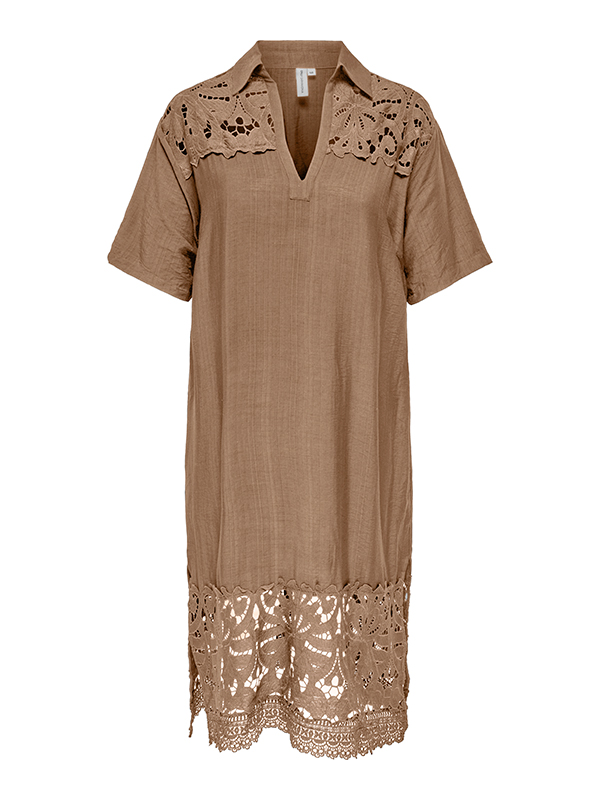 CARGELINA - Plus Size Kjole fra Only Carmakoma