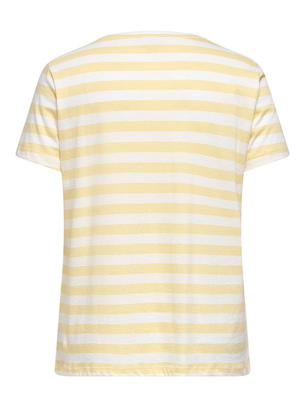 CARCLARA - Plus Size T-skjorte fra Only Carmakoma