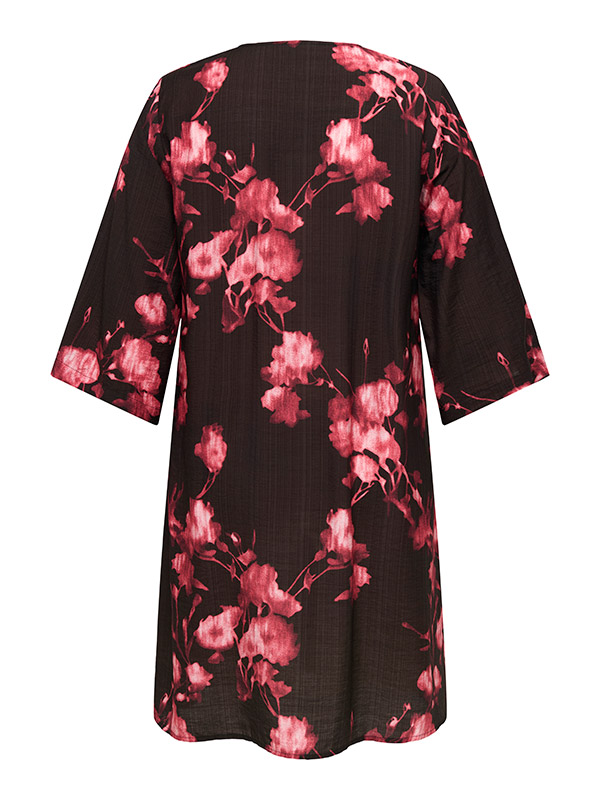 CARCAMILLE - Plus Size Kjole fra Only Carmakoma