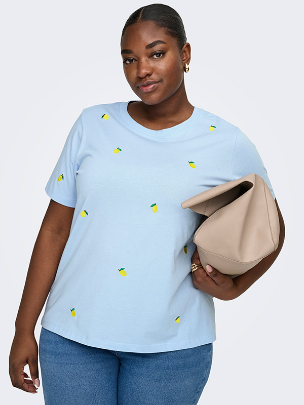 CARKETTY - Plus Size T-shirt fra Only Carmakoma