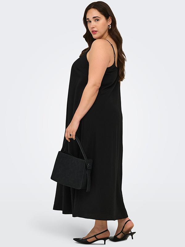 CARJEROME - Plus Size Kjole fra Only Carmakoma