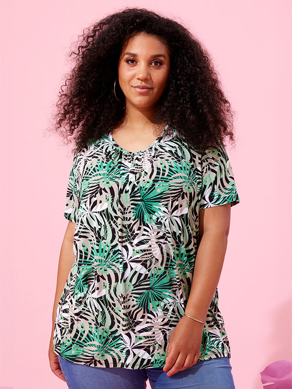 MAVIS - Plus Size T-shirt fra Zhenzi