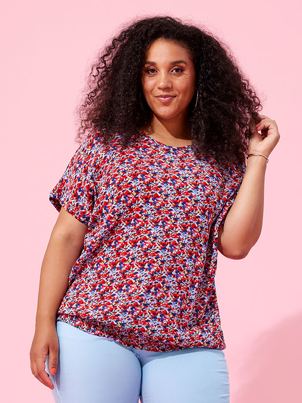SIENA - Plus Size Bluse fra Zhenzi