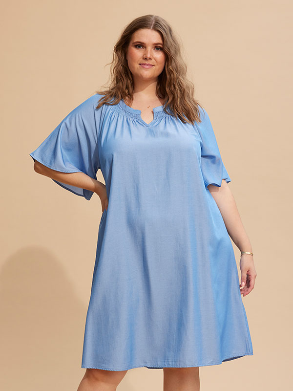 MEGANE - Plus Size Kjole fra Zhenzi