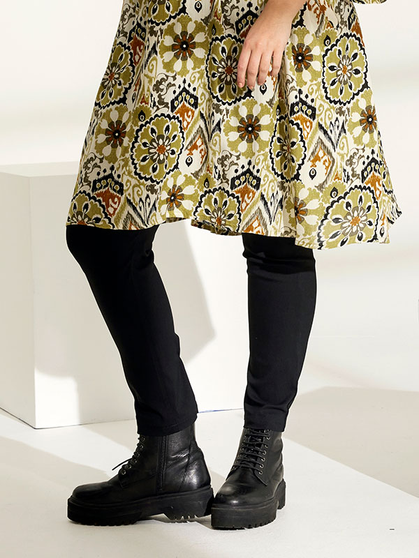 GROOVE - Plus Size Leggings fra Zhenzi