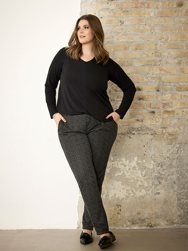 AGNE - Plus Size Bukser fra Zhenzi