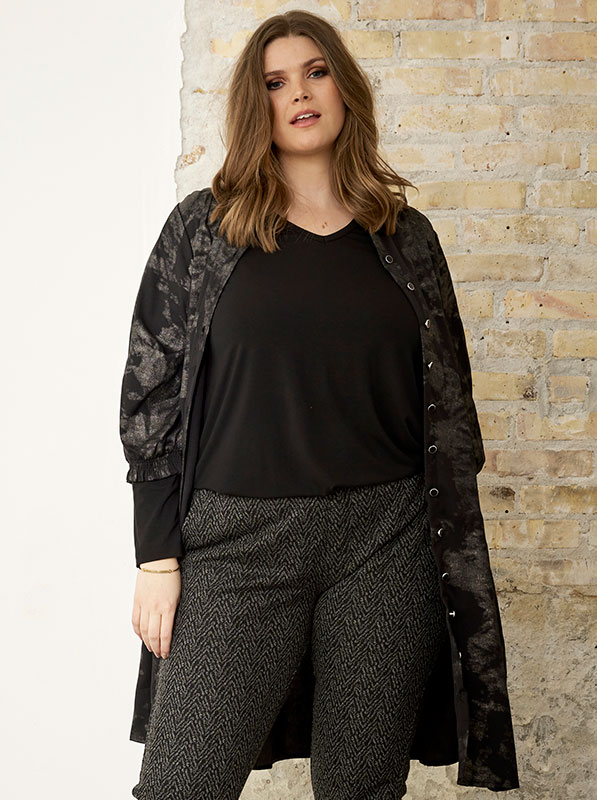BELL - Plus Size Tunika fra Zhenzi