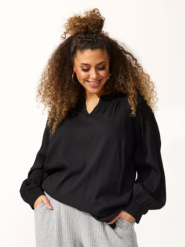 BENA - Plus Size Bluse fra Zhenzi