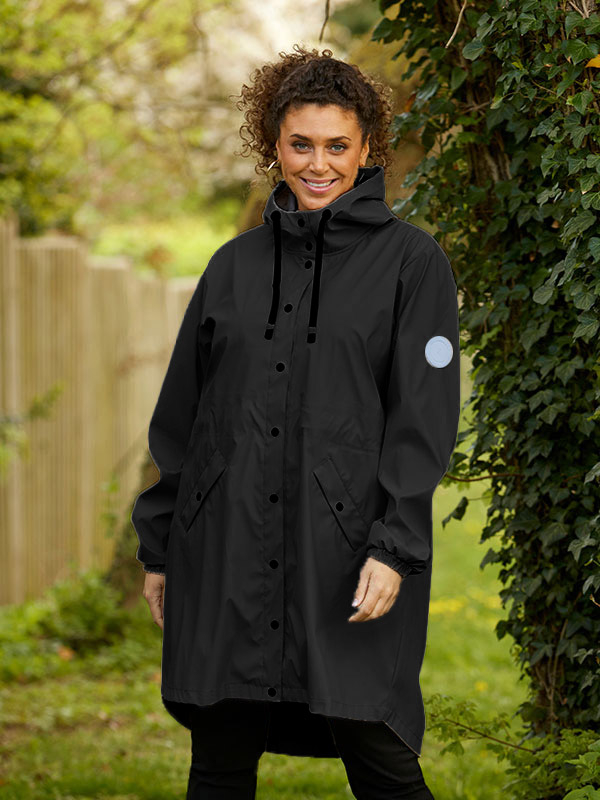 TAEL - Plus Size Raincoat fra Zhenzi