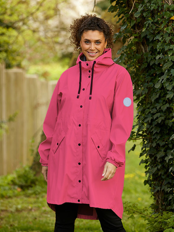 TAEL - Plus Size Raincoat fra Zhenzi