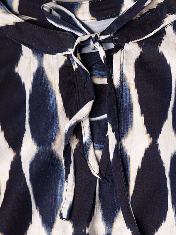 HANA - Plus Size Bluse fra Zhenzi
