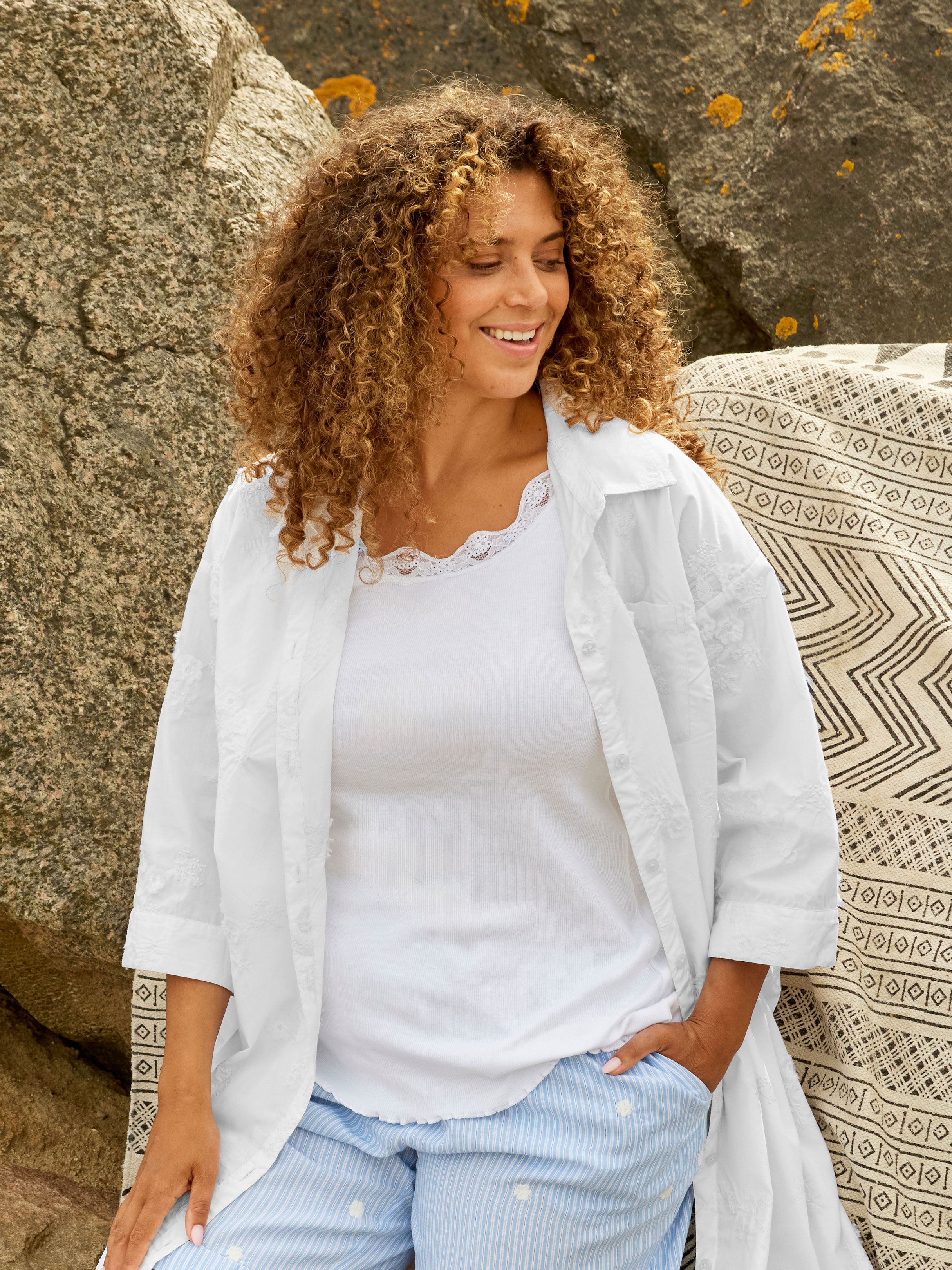 LARA - Plus Size Topp fra Zhenzi