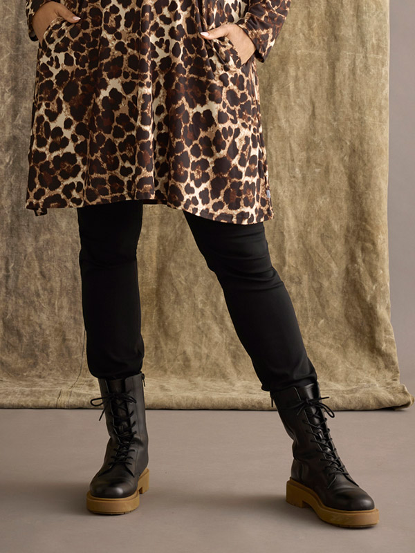ZH-GROOVE - Plus Size Bukser fra Zhenzi