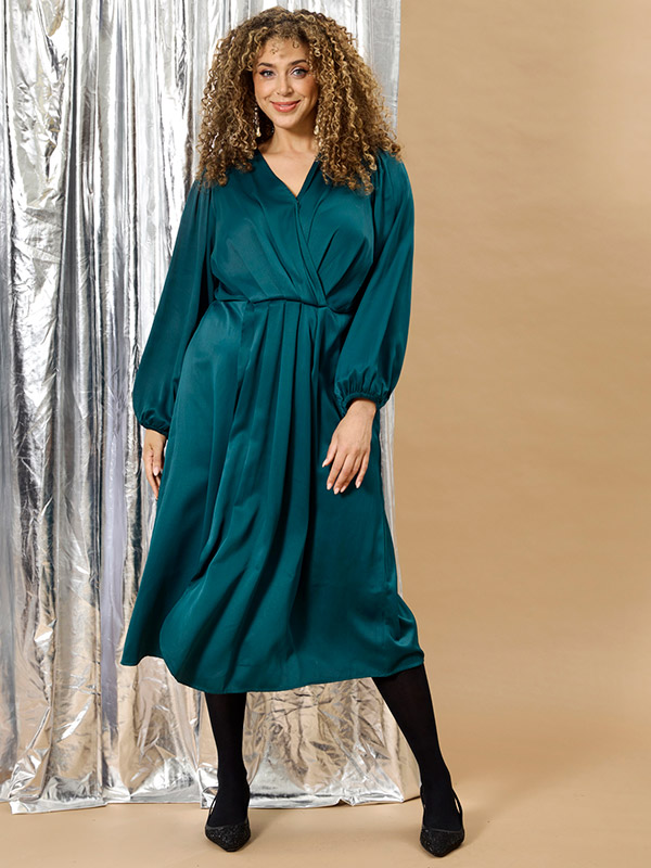 WERN - Plus Size Kjole fra Zhenzi