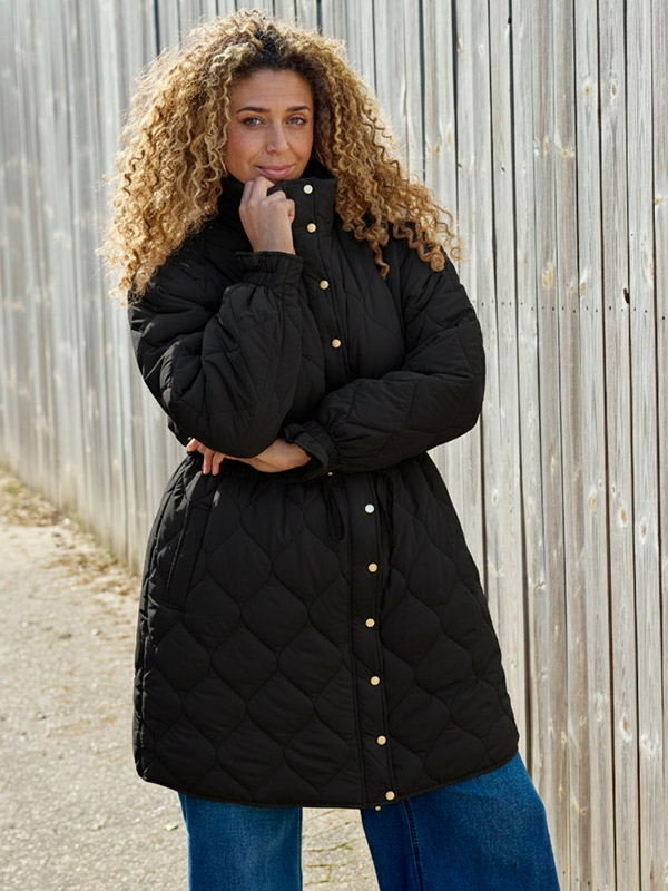 ZH-DANNA - Plus Size Jakke fra Zhenzi