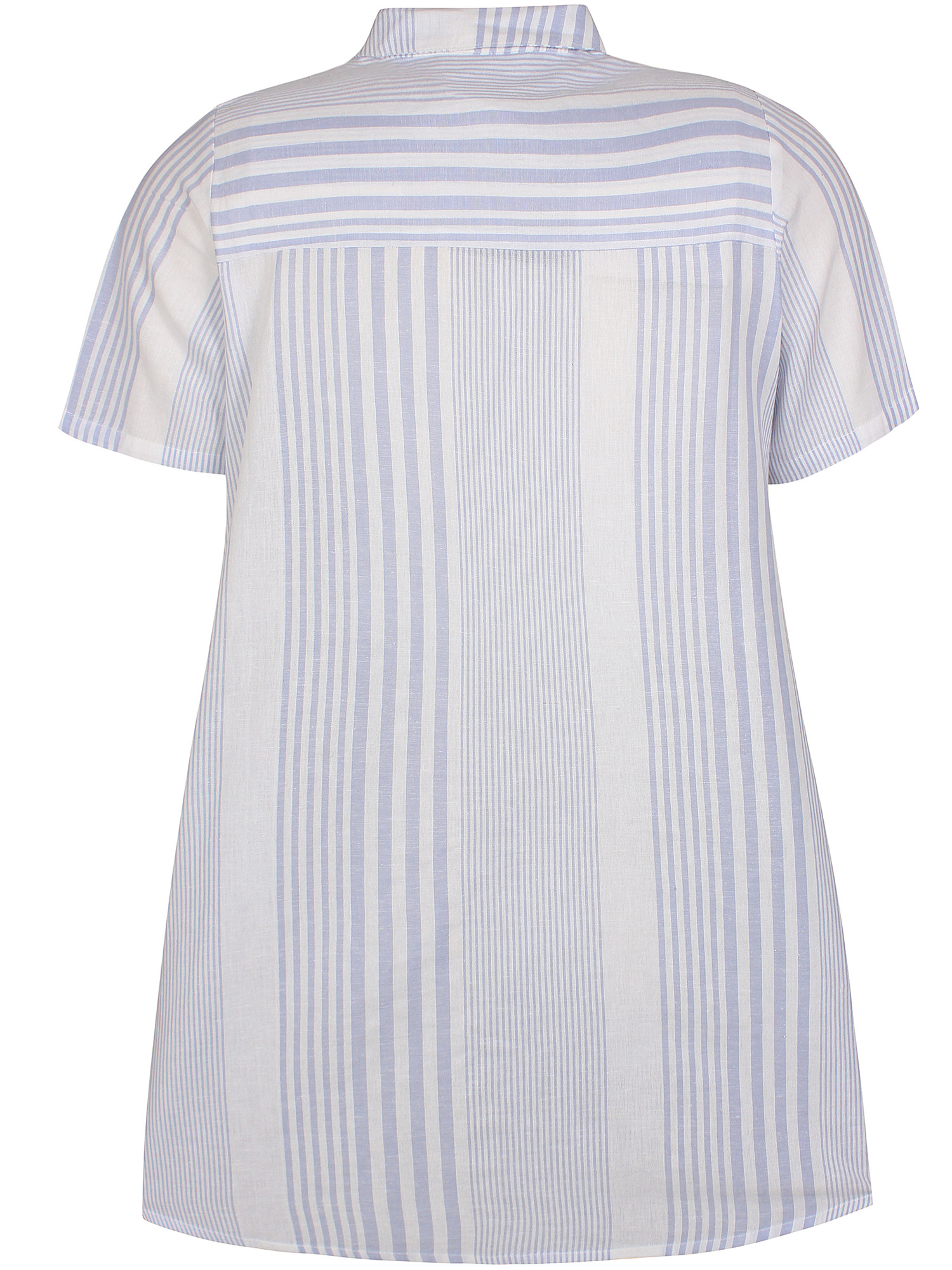 Shara - skjortetunika i hvite og lyseblå striper fra Zhenzi