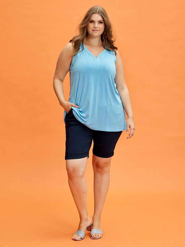 STEP - Plus Size Shorts fra Zhenzi