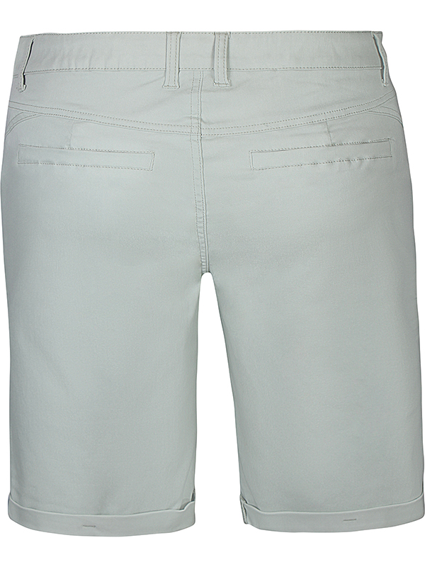 STEP - Plus Size Shorts fra Zhenzi