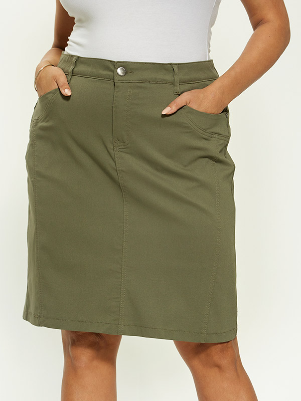 BOYER - Plus Size Skjørt fra Zhenzi