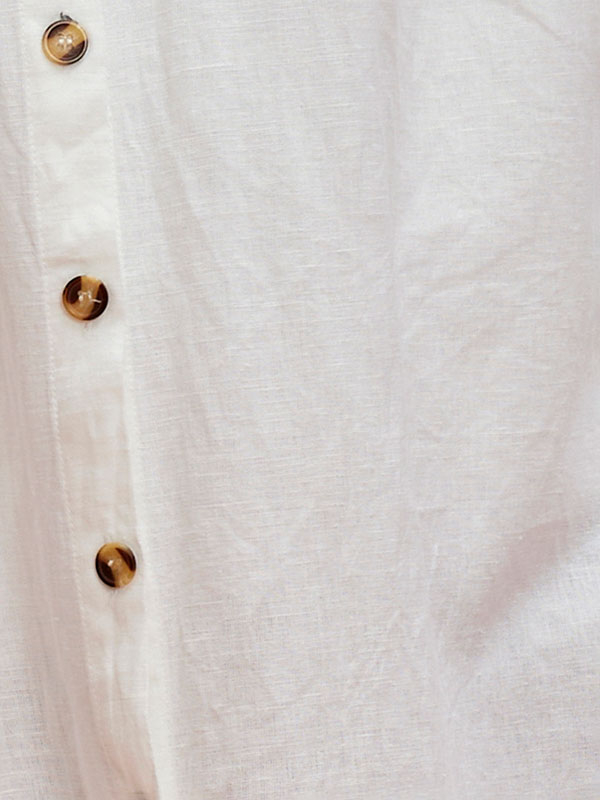 SAVANNA - Lang hvit skjorte i bomull og lin fra Zhenzi