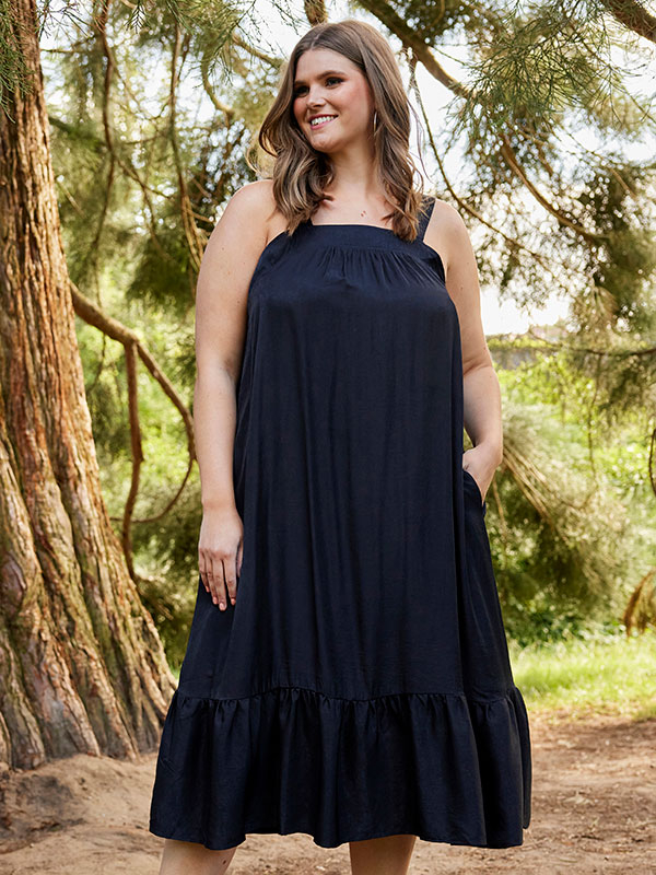 LEGACY  - Plus Size Kjole fra Zhenzi
