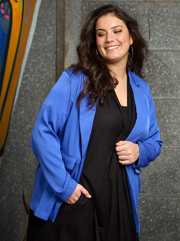 POCO  - Plus Size Jakke fra Zhenzi