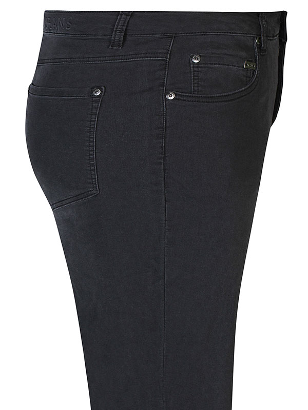 STOMP - Svarte jeans i bomullsdenim med stretch fra Zhenzi