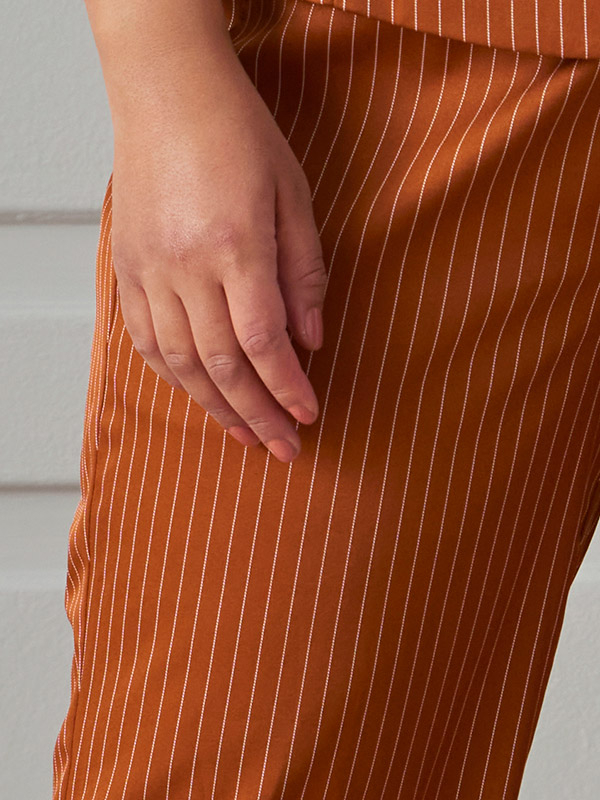 WHITNEY - Oransje bukser med hvite striper fra Zhenzi