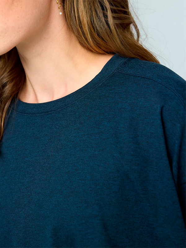 RESET LONG SLEEVE TEE - Plus Size Trenings sweatshirt fra Girlfriend Collective